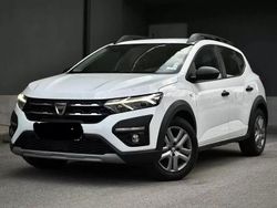 Branco Usado 2022 Dacia Sandero Expression Citadino | € 13.450 (Preço justo)