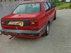 Usado 1990 VW Jetta Sedan | € 1.450
