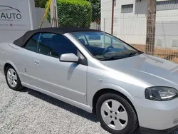 Cinzento Usado 2002 Opel Astra Cabriolet Cabrios | € 5.250