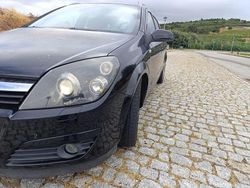 Usado 2004 Opel Astra Sedan | € 2.250 (Bom preço)