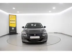 Cinza Usado 2023 Peugeot 208 Active Citadino | € 16.980 (Preço justo)