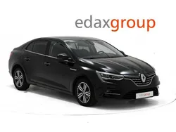 Preto Usado 2021 Renault Mégane IV Intens Sedan | € 16.990 (Preço justo)