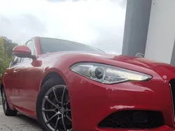 Usado 2017 Alfa Romeo Giulia Super Sedan | € 22.300 (Caro)