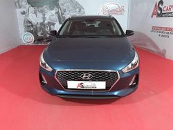 Azul Usado 2017 Hyundai i30 Comfort Carrinha | € 13.750 (Preço justo)