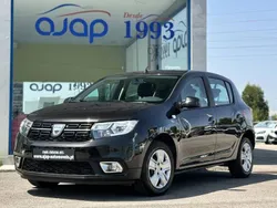 Preto Usado 2019 Dacia Sandero Citadino | € 10.970 (Preço justo)