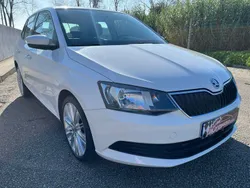 Branco Usado 2015 Skoda Fabia Style | € 8.900 (Bom preço)