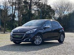 Preto Usado 2018 Peugeot 202 | € 11.690