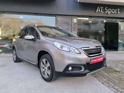 Cinzento Usado 2015 Peugeot 2008 SUV | € 8.950 (Bom preço)