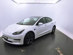 Branco Usado 2021 Tesla Model 3 Sedan | € 26.500 (Bom preço)