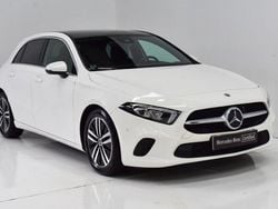Branco polar Usado 2021 Mercedes A180 | € 36.500