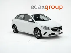 Branco Usado 2021 Mercedes B250 Style Monovolume | € 24.990