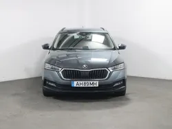 Cinza Usado 2021 Skoda Octavia Ambition Carrinha | € 18.950 (Bom preço)