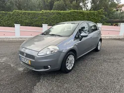 Usado 2009 Fiat Punto Citadino | € 3.950 (Bom preço)