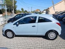 Cinzento Usado 2011 Opel Corsa Carrinha | € 3.890 (Bom preço)