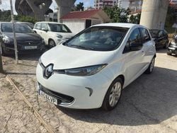 Branco Usado 2016 Renault Zoe Life Citadino | € 8.990 (Preço elevado)