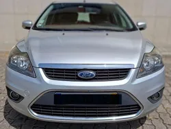 Usado 2010 Ford Focus Trend Sedan | € 5.390 (Preço justo)