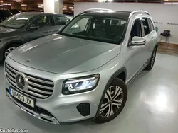Cinza Usado 2024 Mercedes GLB200 Style SUV | € 54.800 (Bom preço)