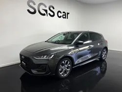 Cinza Usado 2023 Ford Focus ST-Line | € 21.500 (Preço justo)
