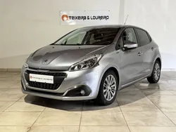 Cinza prata Usado 2018 Peugeot 208 Signature Sky Citadino | € 12.900 (Preço elevado)