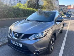 Cinzento Usado 2016 Nissan Qashqai SUV | € 15.900 (Preço justo)