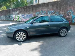 Cinzento Usado 2001 Audi A3 | € 4.000 (Super Preço)