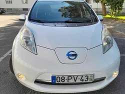 Branco Usado 2015 Nissan Leaf Citadino | € 7.700