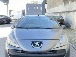 Usado 2007 Peugeot 207 CC Cabrios | € 4.500 (Super Preço)