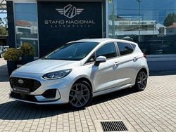 Cinza Usado 2022 Ford Fiesta ST-Line Citadino | € 15.350 (Preço justo)