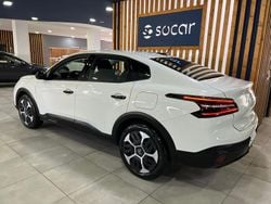 Branco Usado 2024 Citroën C4 X Feel SUV | € 19.500