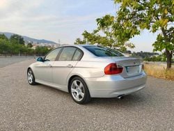 Cinzento Usado 2008 BMW 320 Sedan | € 9.000 (Preço justo)