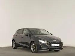 Cinzento Usado 2023 Hyundai i20 Comfort | € 16.490 (Preço justo)