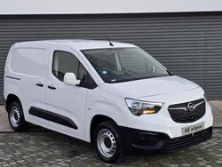 Branco Usado 2020 Opel Combo Monovolume | € 14.800 (Preço justo)