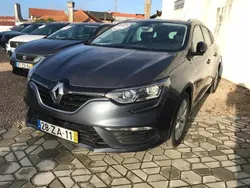 Cinzento Usado 2019 Renault Mégane GrandTour Carrinha | € 14.900 (Preço justo)