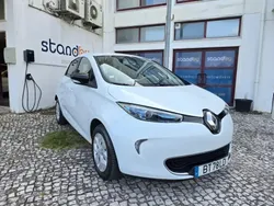 Branco Usado 2016 Renault Zoe Life Citadino | € 7.950 (Preço justo)