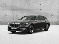Cinza sophisto metalizada brilhante Usado 2024 BMW 520 Carrinha | € 62.900