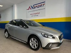 Cinza Usado 2016 Volvo V40 Momentum Carrinha | € 12.950 (Preço justo)