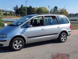Cinzento Usado 2000 Seat Alhambra Monovolume | € 3.500 (Super Preço)