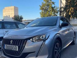 Cinzento Usado 2024 Peugeot 208 Citadino | € 21.499 (Preço elevado)