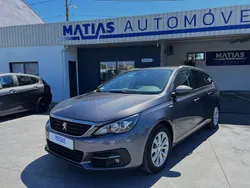 Cinza Usado 2018 Peugeot 308 Style Carrinha | € 13.900 (Preço justo)