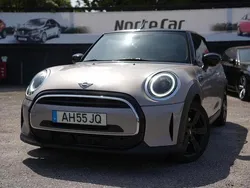 Branco Usado 2021 Mini Cooper Classic Citadino | € 22.500 (Preço elevado)