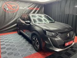 Cinzento Usado 2023 Peugeot 2008 SUV | € 19.990 (Preço justo)