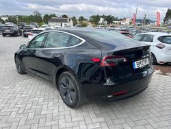 Preto Usado 2020 Tesla Model 3 Sedan | € 28.999 (Preço justo)