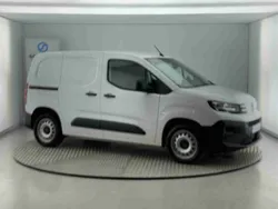 Branco Usado 2024 Peugeot Partner Monovolume | € 20.200 (Preço elevado)