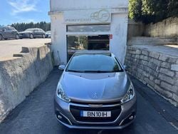 Cinzento Usado 2019 Peugeot 208 Citadino | € 9.950 (Bom preço)