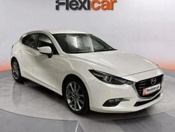 Branco Usado 2017 Mazda 3 Sky Sedan | € 13.490 (Bom preço)