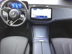 Branco Usado 2024 Mercedes E300 Sedan | € 52.499