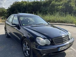 Usado 2001 Mercedes C200 Sedan | € 5.000
