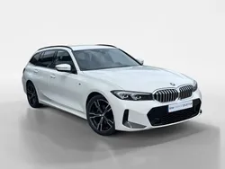 Branco Usado 2023 BMW 320 Carrinha | € 43.500 (Preço justo)