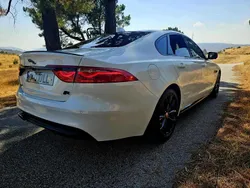 Branco Usado 2016 Jaguar XF Sedan | € 25.850 (Caro)