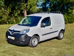 Branco Usado 2015 Renault Kangoo Monovolume | € 7.500 (Preço justo)